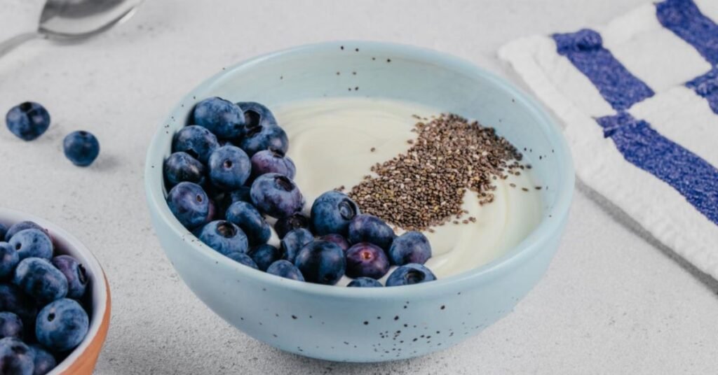 Plain Greek Yogurt with Blueberries